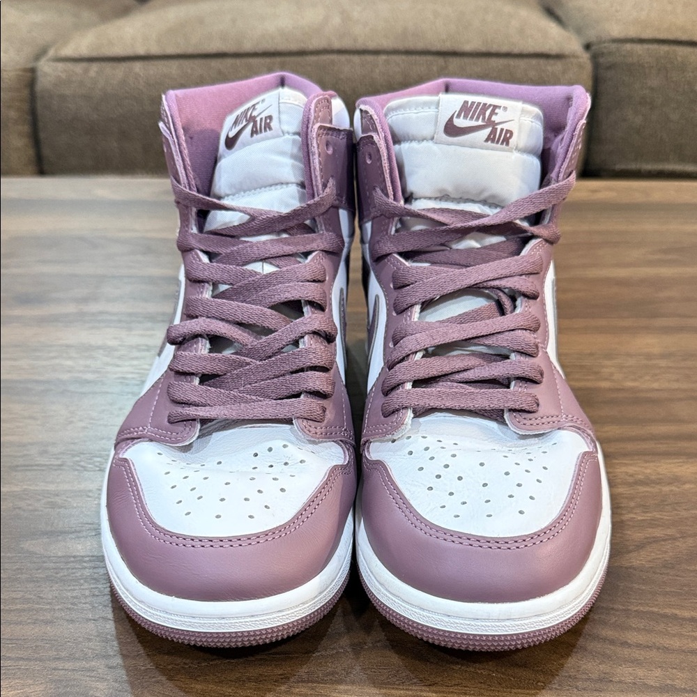 Men’s Purple and White Air Jordan 1 Retro